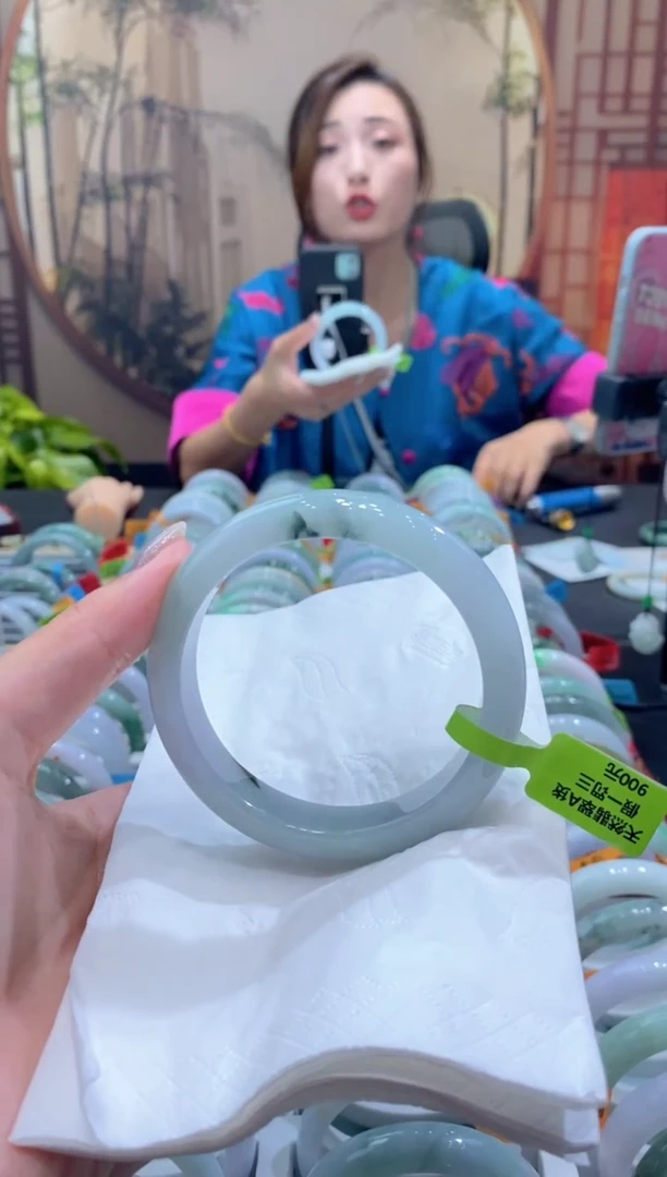 未镶嵌手镯翡翠000025831