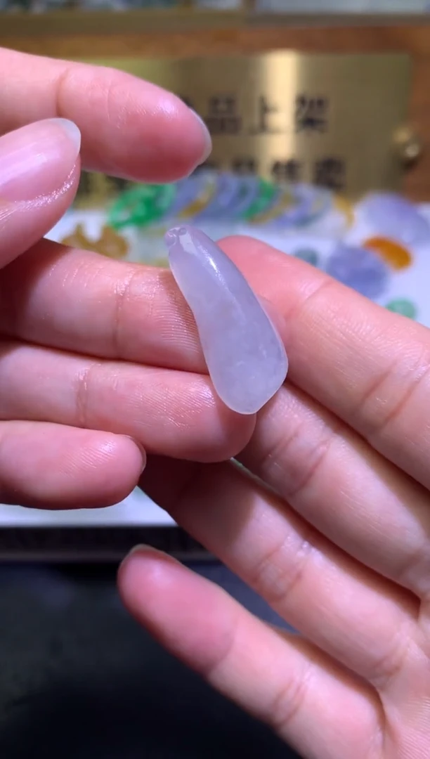 未镶嵌定制翡翠毛货