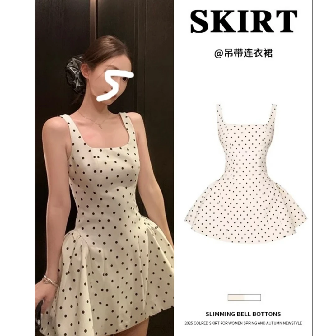 波点裙显瘦吊带蓬蓬裙白色法式连衣裙夏季方领高腰甜美可爱千金