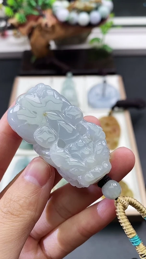 颈饰未镶嵌翡翠天然缅甸A货翡翠