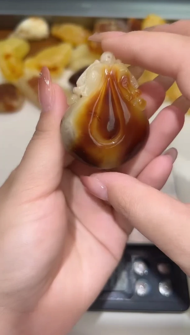 裸石琥珀未镶嵌琥珀蜜蜡吊坠