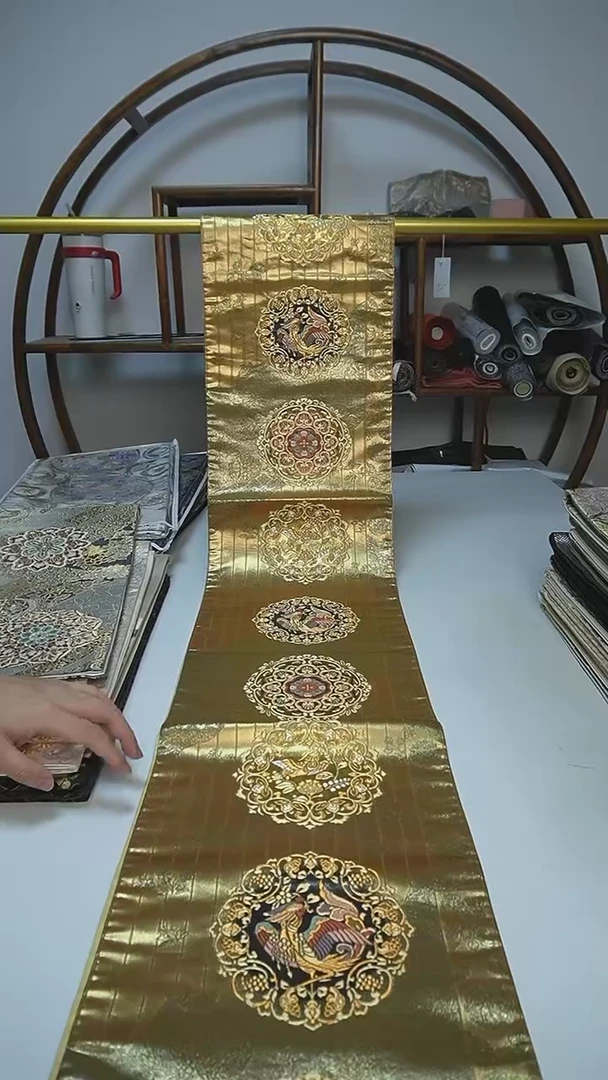 织绣大*西阵织六通宝相花