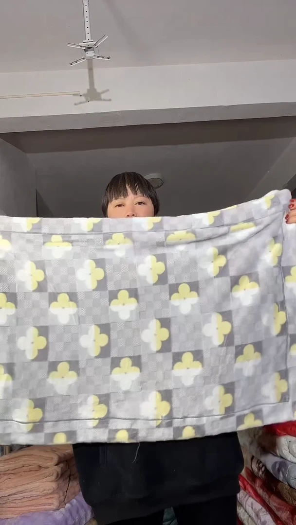 牛奶绒48*75cm枕套