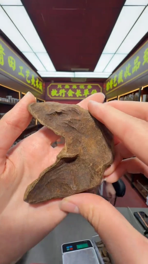 沉香吊坠多样性发一