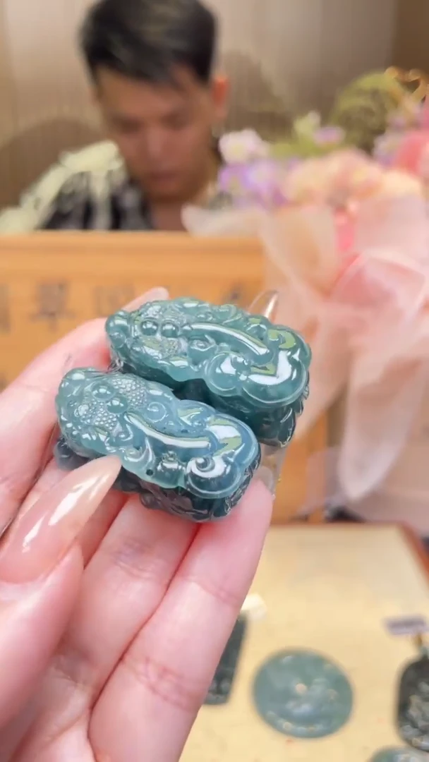 定制翡翠未镶嵌            *512