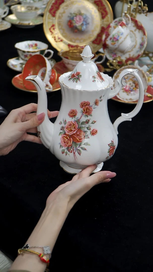 摆件米多家中古瓷器如图所示7711