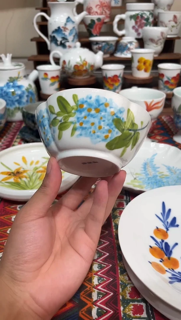 摆件景德镇高端瓷器绣球花米饭碗