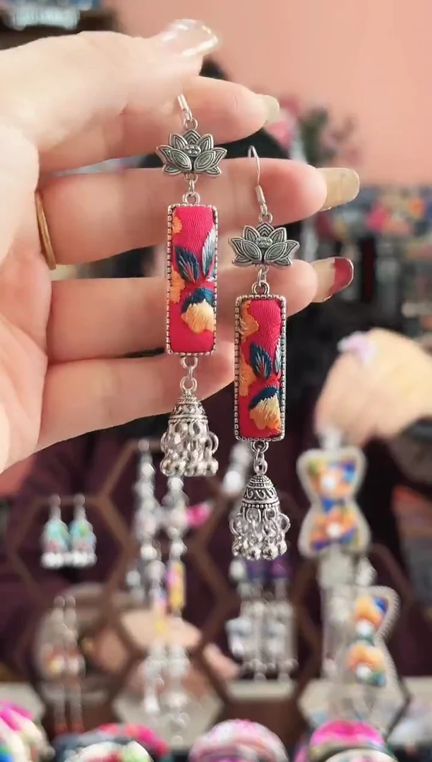 艺枝独绣手工饰品35