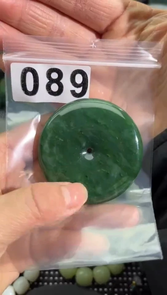 未镶嵌和田玉珠宝半成品扣子