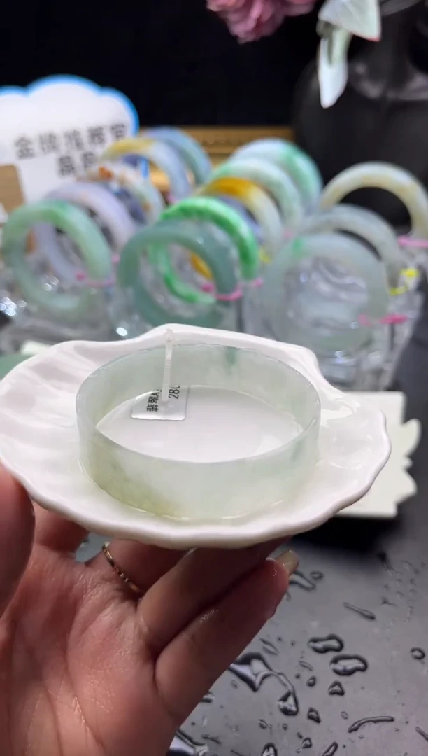 未镶嵌手镯定制翡翠冰胶抹茶绿53-54「定制不退不换」