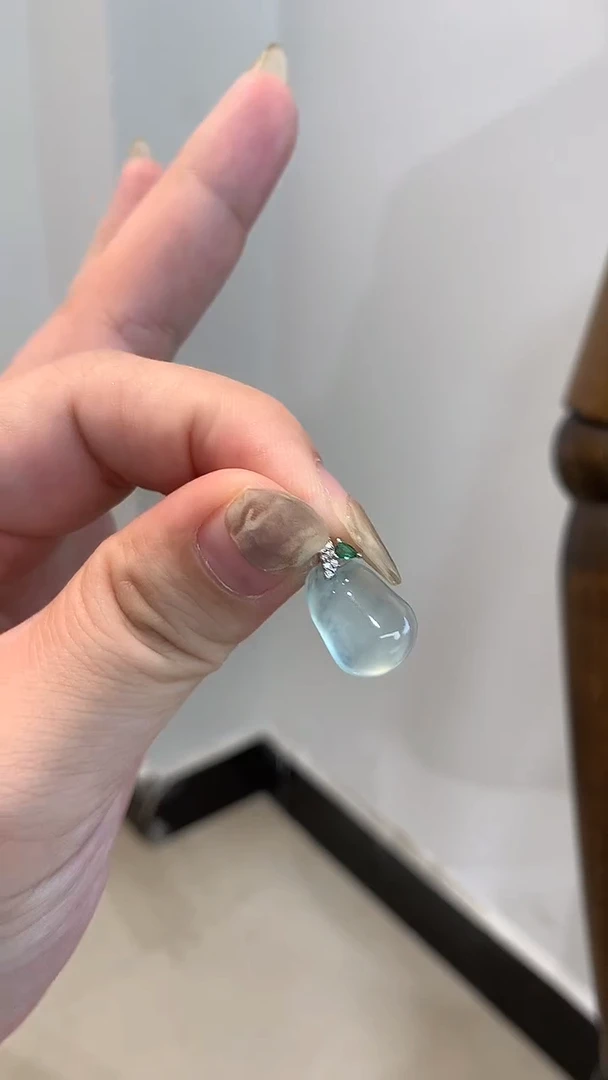 未镶嵌蛇纹石玉颈饰吊坠不带链子