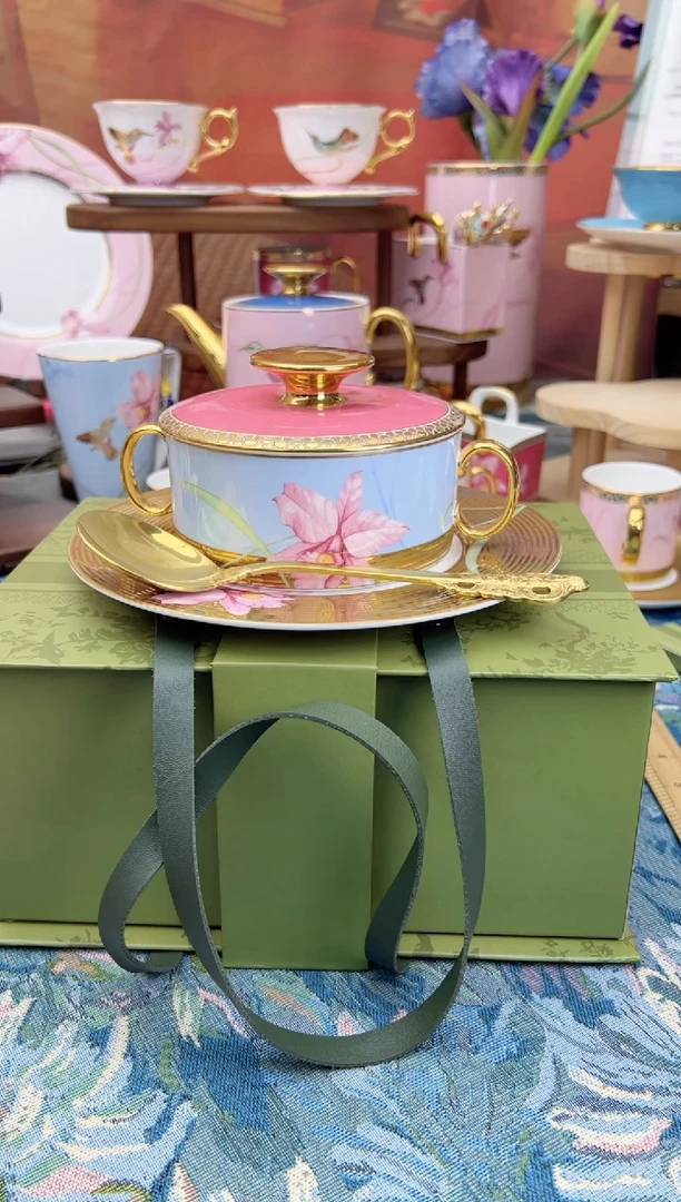 瓷片卡特兰系列炖盅加金盘组合