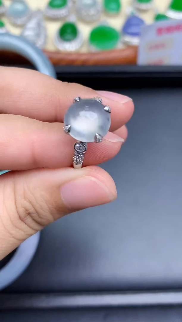 18K金镶嵌戒指翡翠579-中国好珍宝