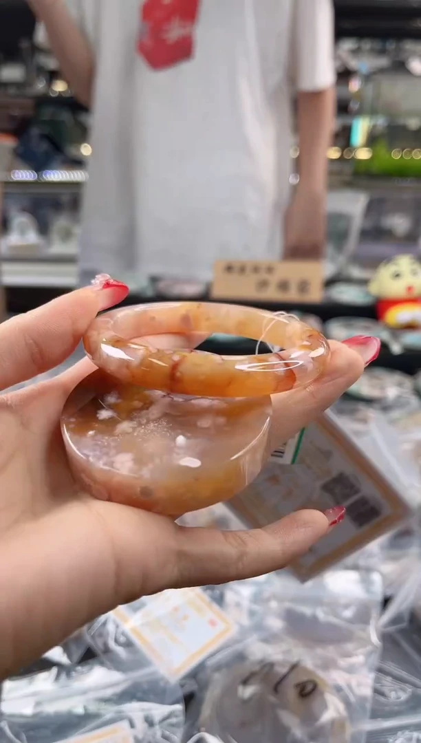 未镶嵌手镯石英质玉57圈口（赠品镯心）6863805