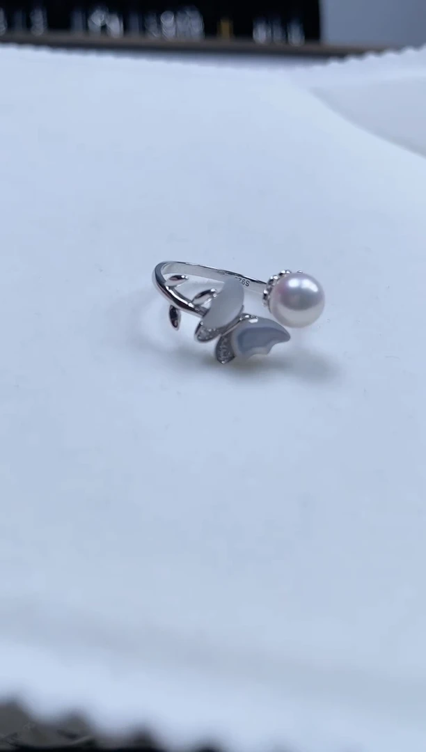 【闪购商品】海水珍珠戒指银S925镶嵌母贝款蝴蝶款珍珠戒指