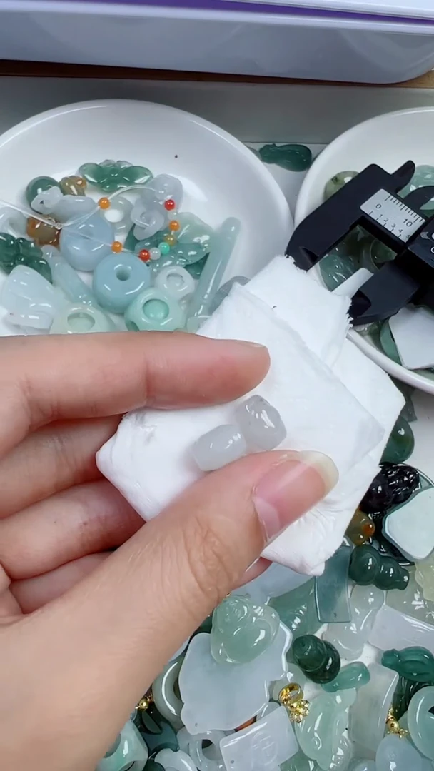 散珠翡翠344号链接，A货翡翠