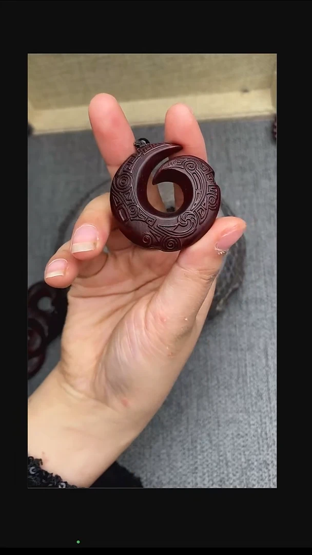 檀香紫檀（小叶紫檀）吊坠时来运转