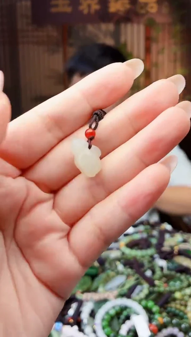 颈饰未镶嵌和田玉多样性发货拍一发一