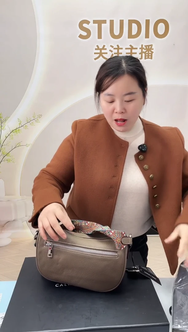 牛皮CALWAN KEODH包包