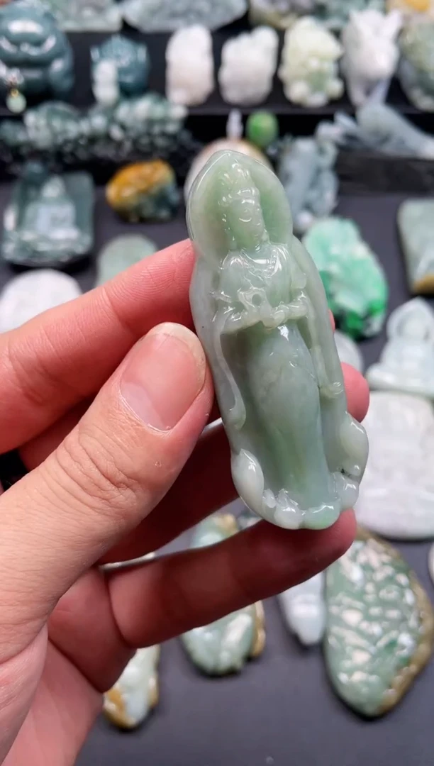 翡翠未镶嵌颈饰3  天然翡翠a货  观音