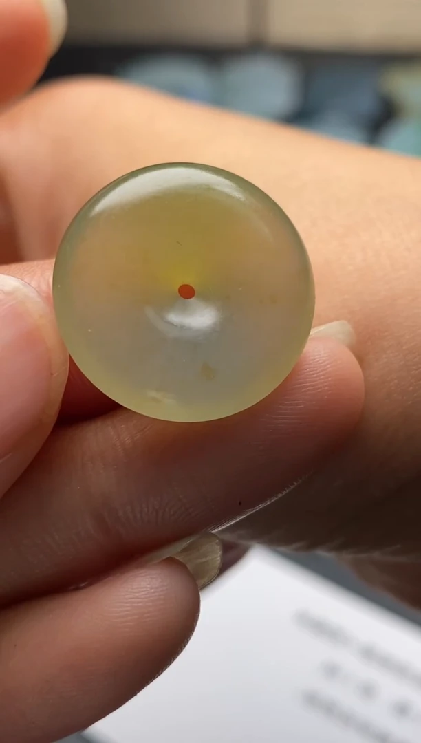 定制翡翠未镶嵌翡翠毛货多样性发其一
