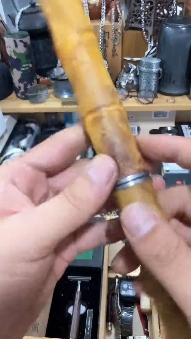 瓷片闪购商品  如图所示