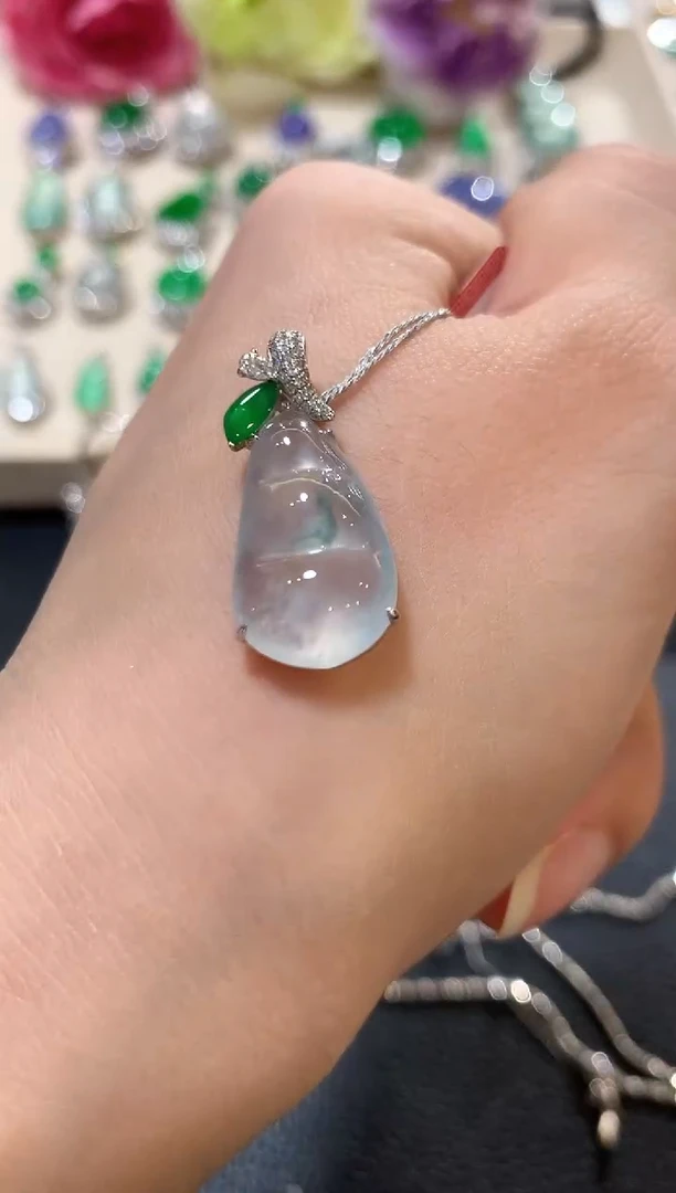 吊坠(不含链)18K金镶嵌翡翠z48