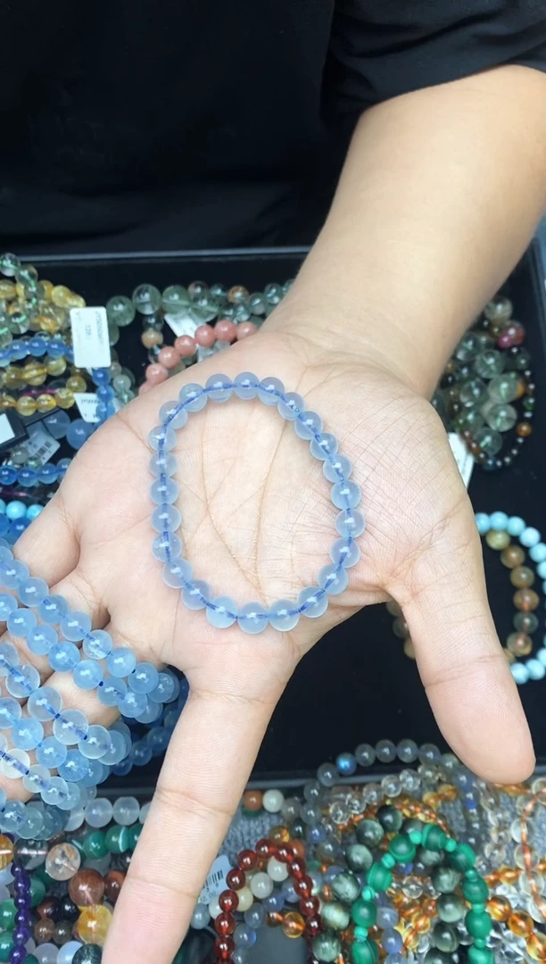 海蓝宝石手链未镶嵌昱****?海蓝宝168