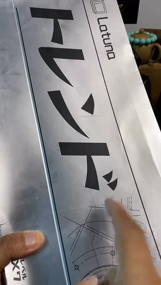 瓷片闪购商品，如图所示