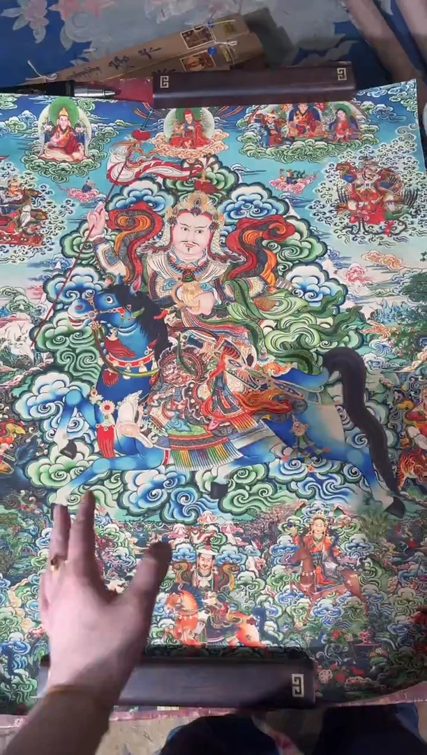 卷轴画龙妹的唐卡tk16