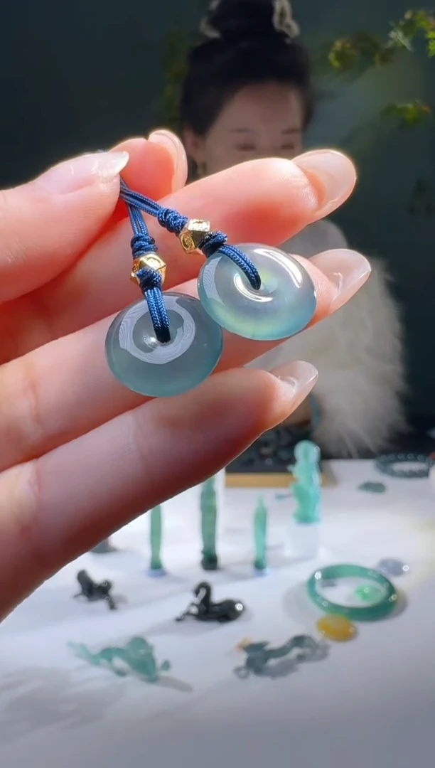 【闪购商品】翡翠颈饰未镶嵌天然A货翡翠多样性发1平安扣