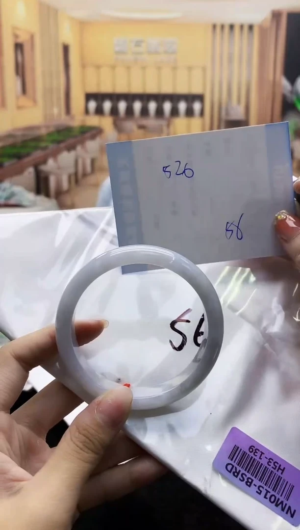 【闪购商品】翡翠手镯未镶嵌    H53-139