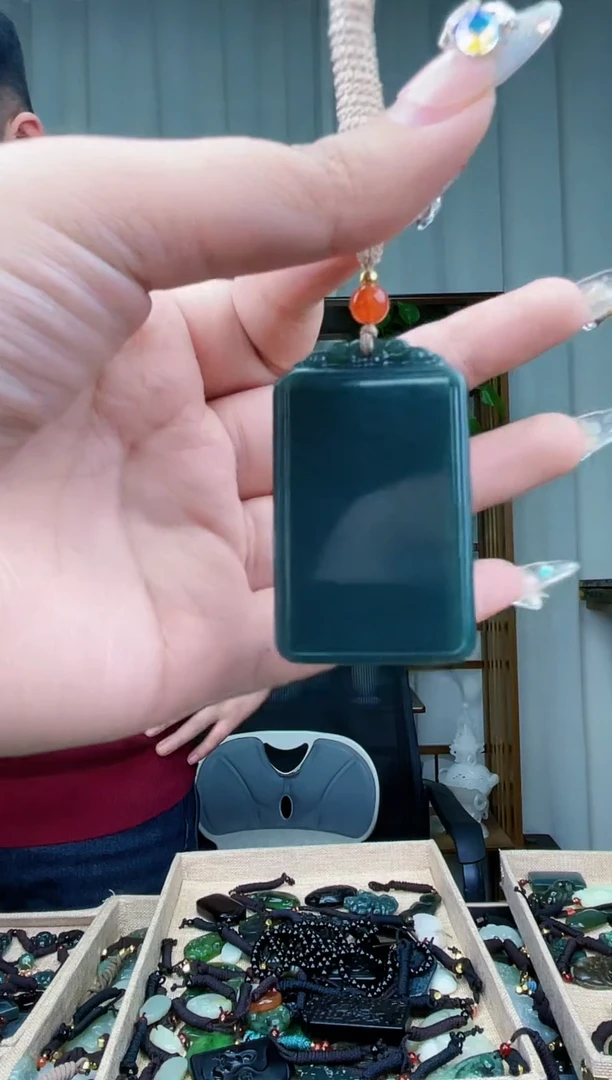 【闪购商品】和田玉挂件未镶嵌拍一发一多样性发货