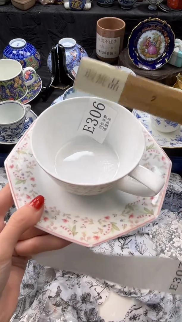 瓷片B****啊       E306
