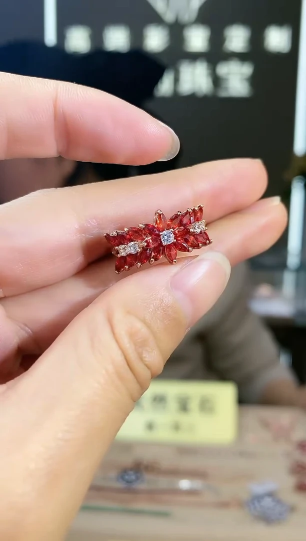 【闪购商品】蓝宝石手饰银S925镶嵌手饰