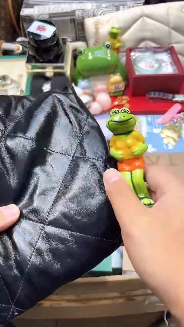 .全球寻宝高端瓷儿