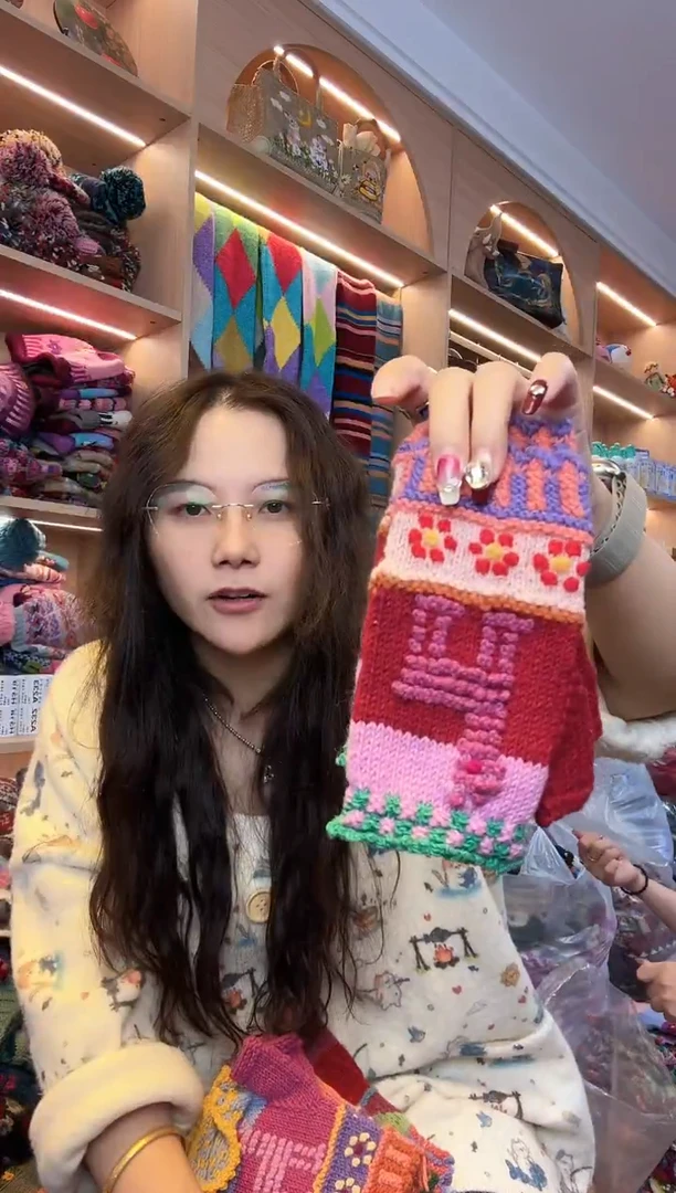 绵羊毛如*爱南美洲羊驼毛手套B922