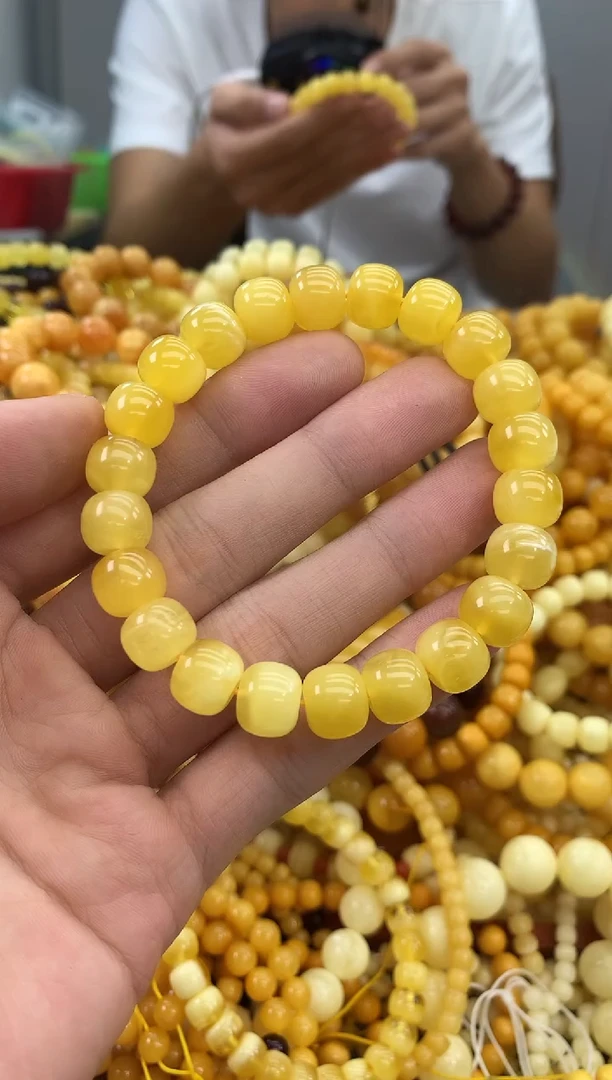 裸石蜜蜡未镶嵌手串