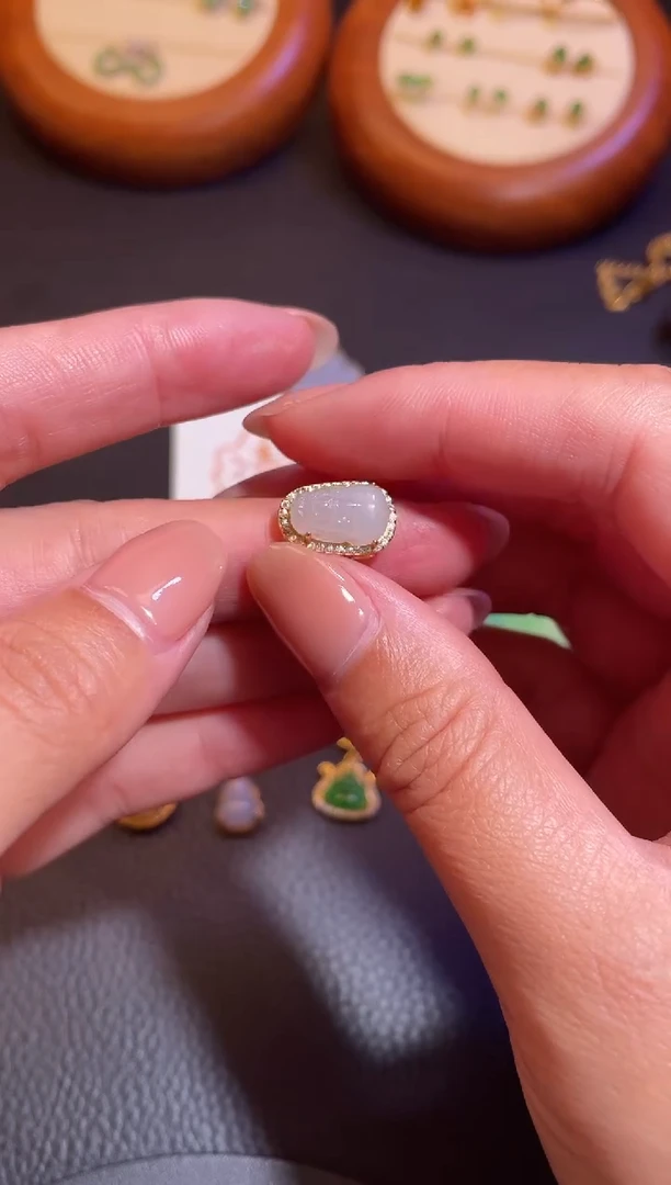 颈饰银S925镶嵌翡翠a货翡翠