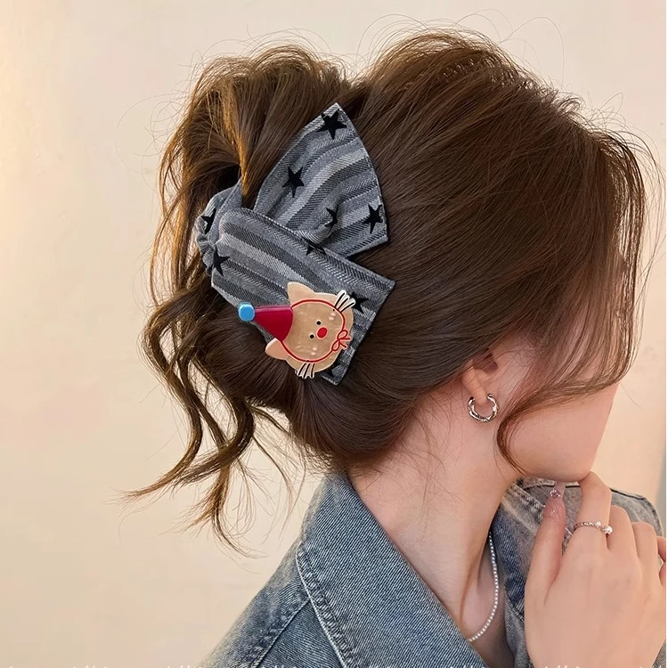布艺三角抓夹女可爱小猫鲨鱼夹发夹2025新款高级感夹子后脑勺头饰