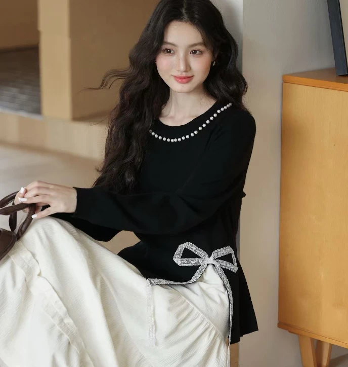 2025新款大码胖MM钉珠圆领蕾丝蝴蝶结长袖宽松显瘦百搭针织衫761