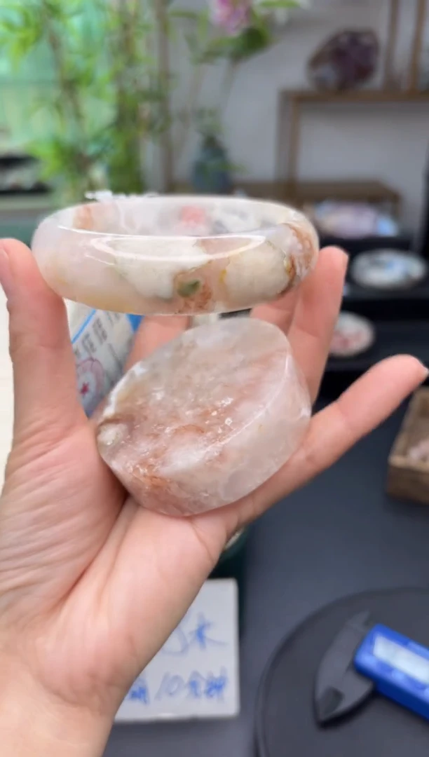 【闪购商品】石英质玉手镯未镶嵌C751(63圈赠送镯心)