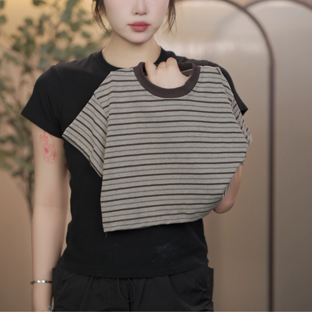 【现货】2025男童夏季时尚百搭洋气休闲宽松条纹复古圆领T桖