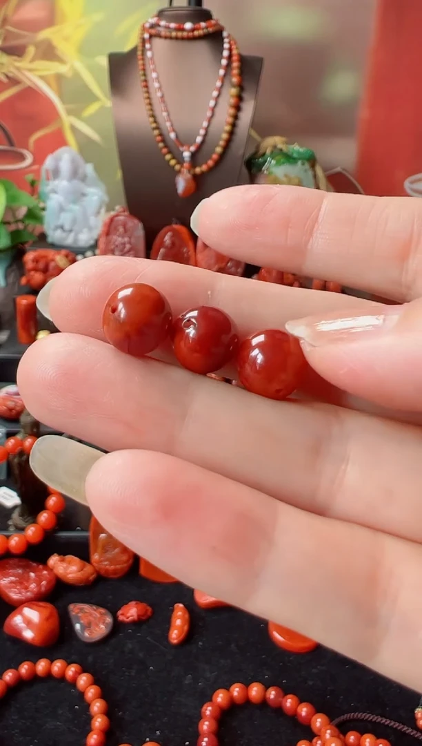 未镶嵌单珠南红玛瑙?****跑单珠