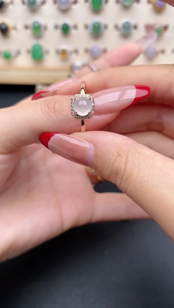 【闪购商品】翡翠戒指银S925镶嵌一物一证一礼盒