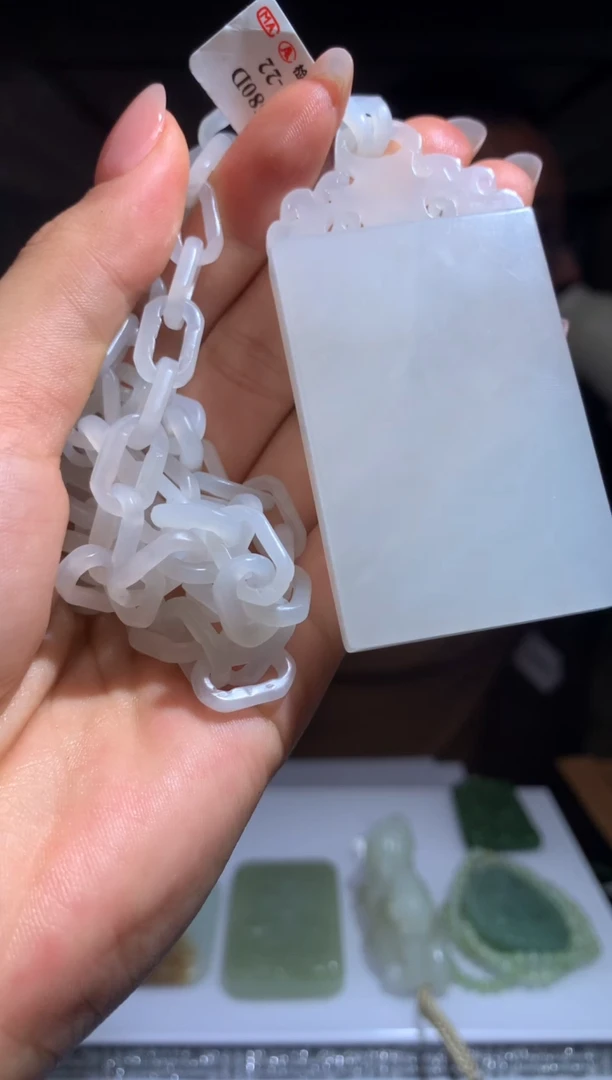 【闪购商品】定制和田玉Boss阳天然和田玉（拍一发一）