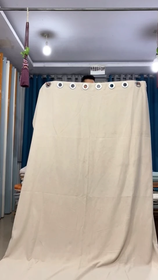 布成品窗帘   18