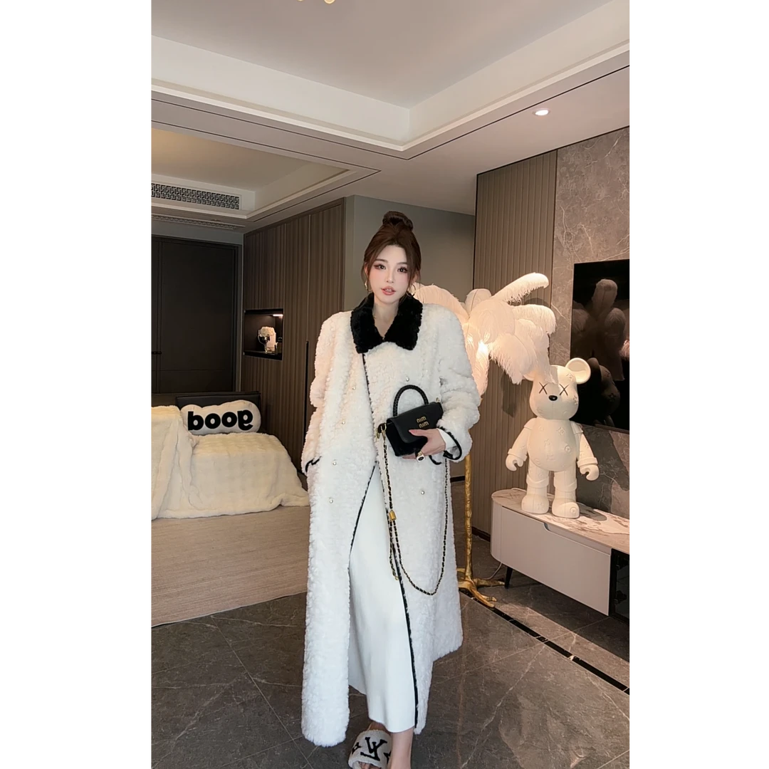 【琳琳】2024海棠朵朵珍珠扣设计感仿羊羔毛气质外套