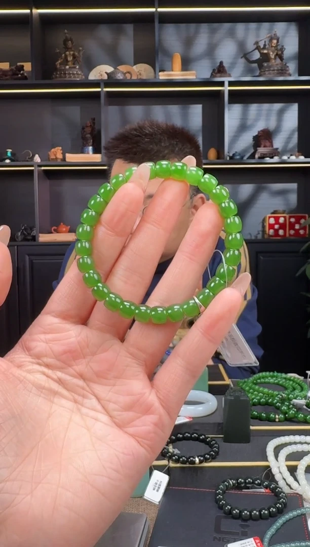 【闪购商品】和田玉1未镶嵌8mm碧玉极致手串