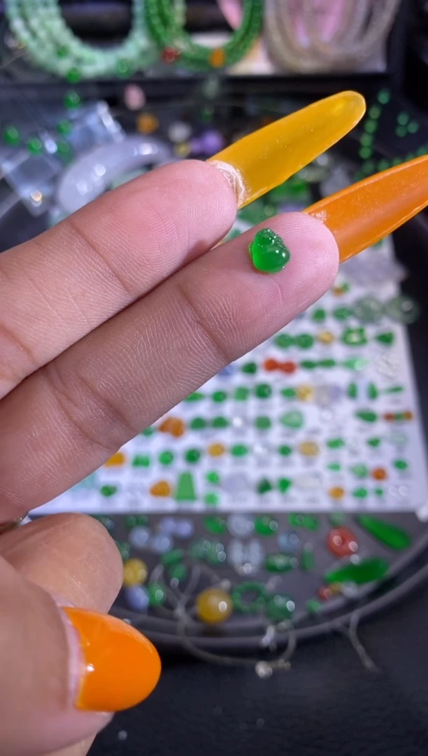 未镶嵌挂件翡翠金蟾
